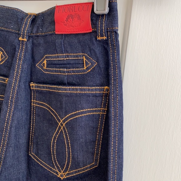 FIORUCCI JEANS - Picture 2 of 2